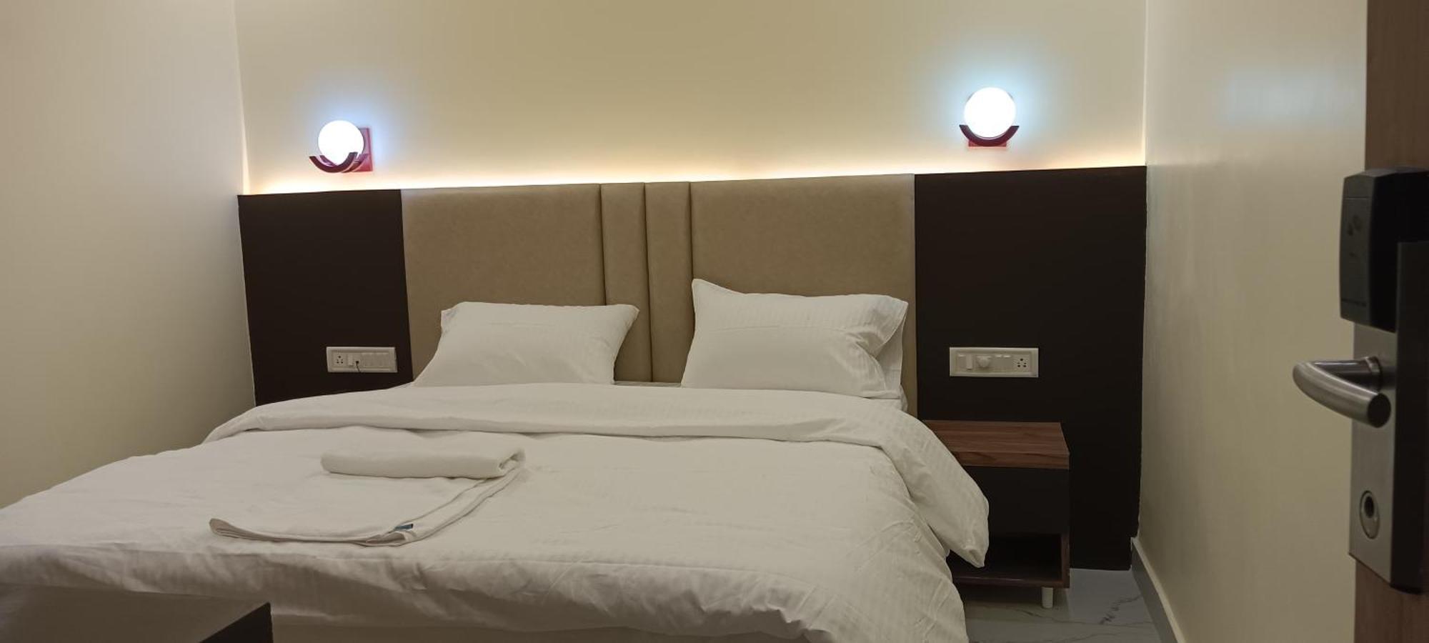 The Banaras Hotel バラナシ エクステリア 写真
