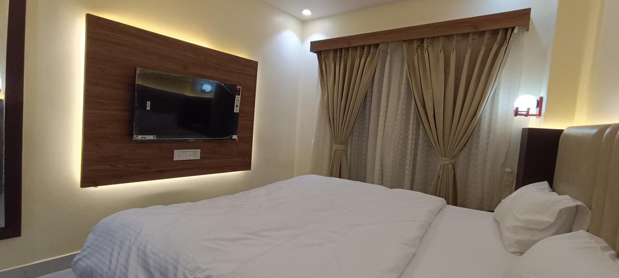 The Banaras Hotel バラナシ エクステリア 写真