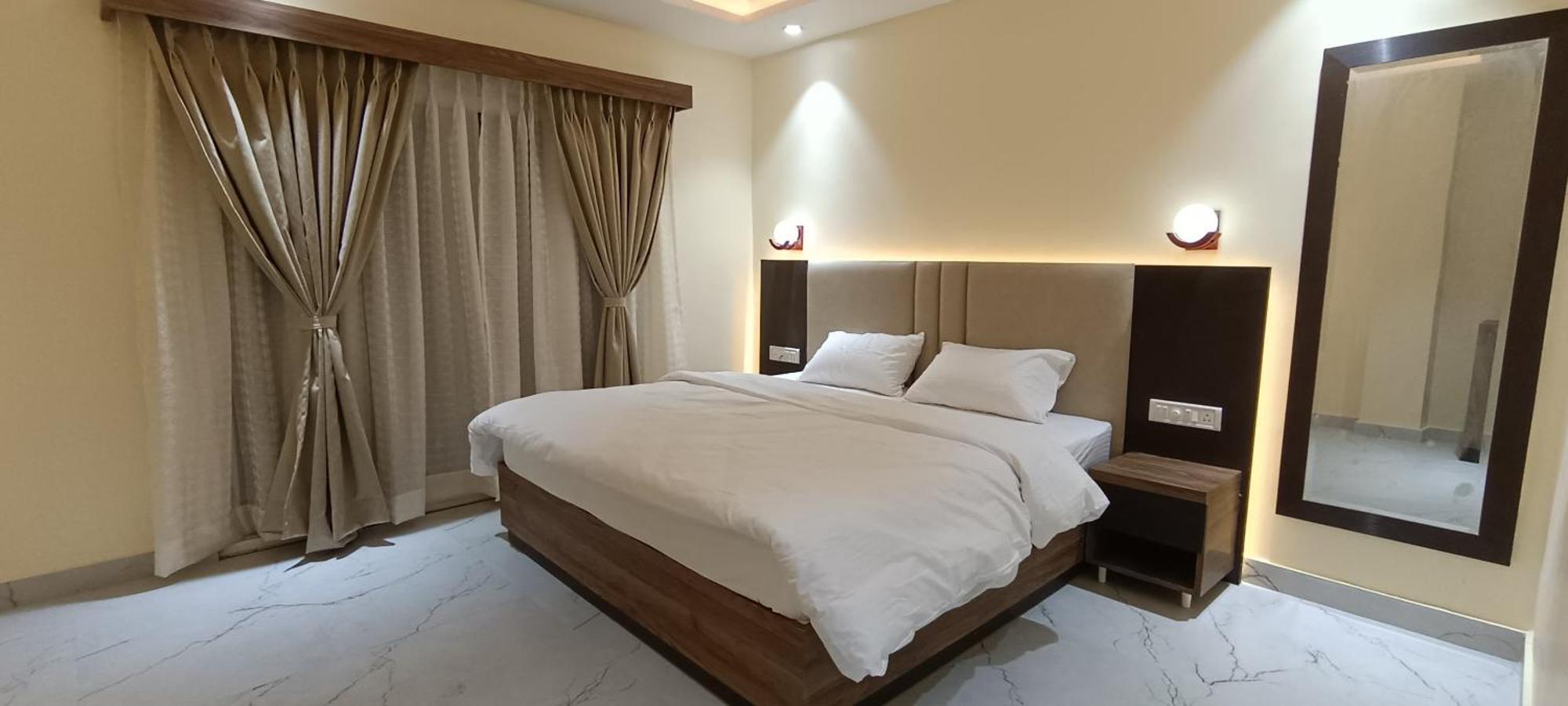 The Banaras Hotel バラナシ エクステリア 写真